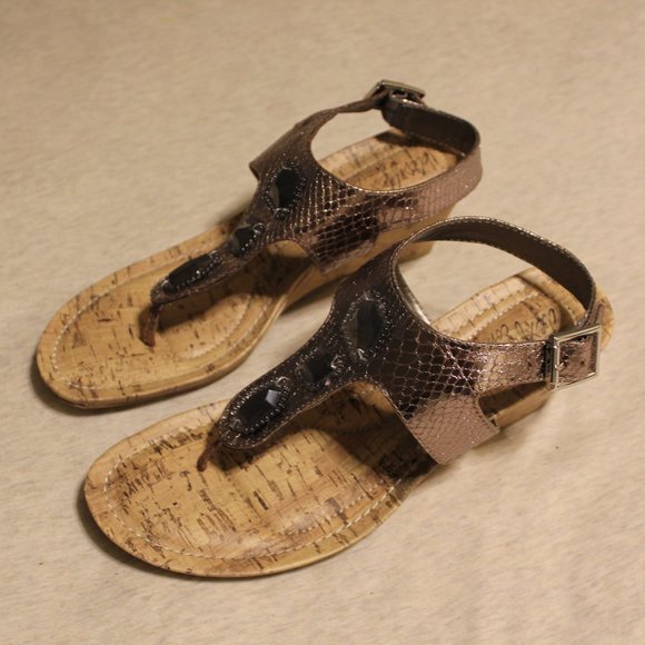 Vintage Jeweled Metallic Bronze Sandals - Picture 2 of 4